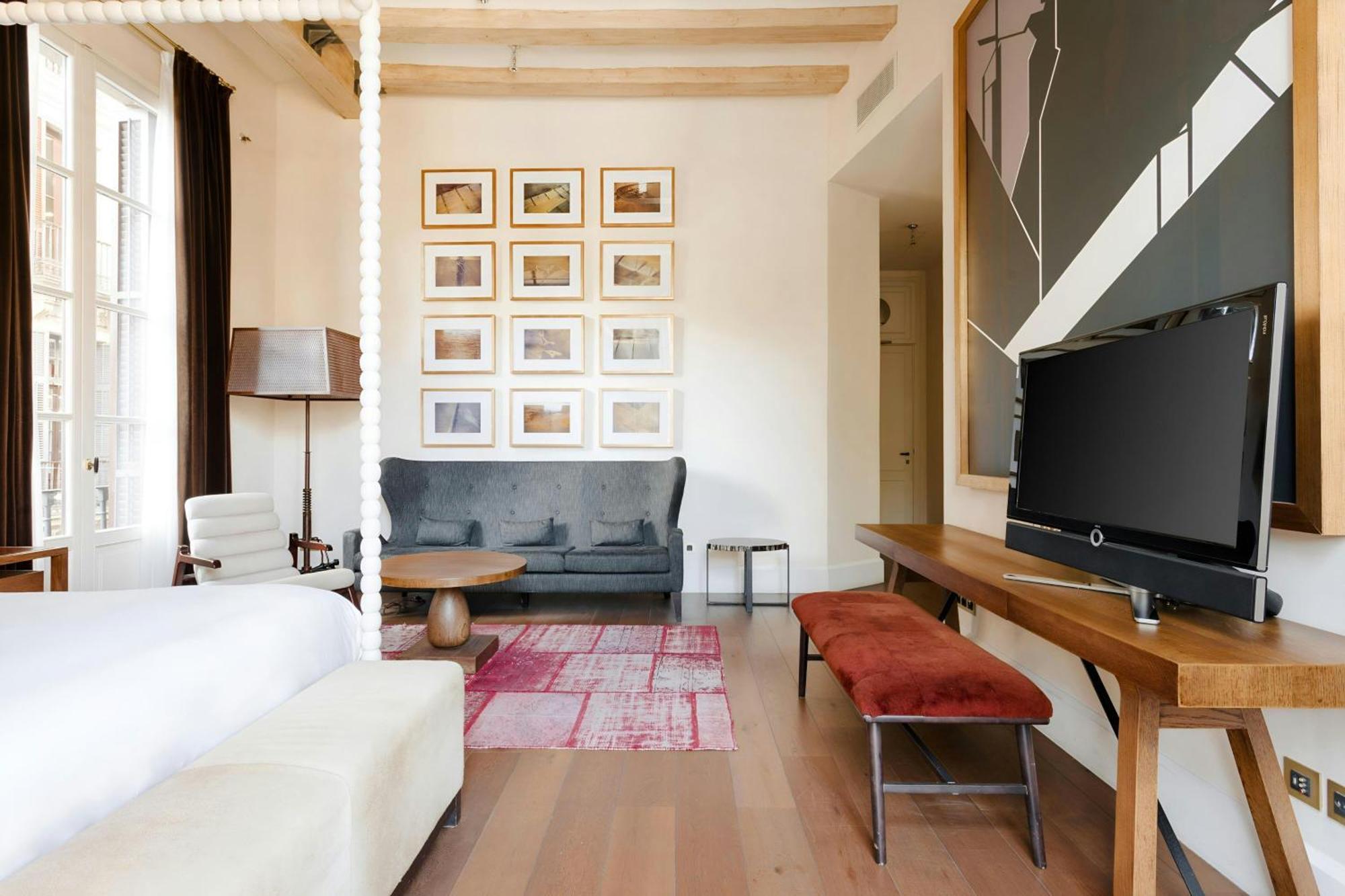Hotel Do Placa Reial Gothic Quarter, Sonder By Marriott Bonvoy
