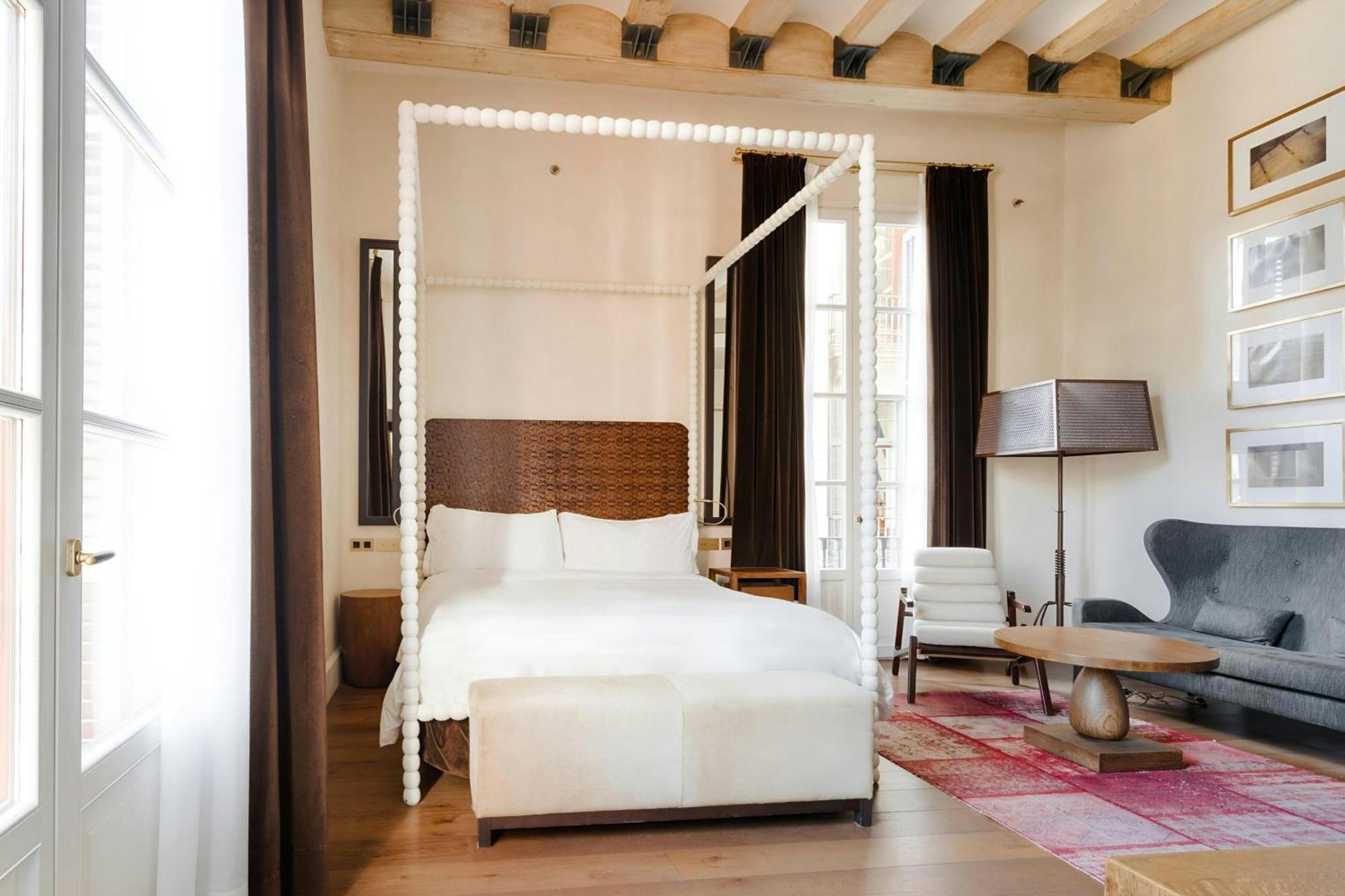 Do Placa Reial Gothic Quarter, Sonder By Marriott Bonvoy Barcelona